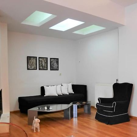 Cosy Apartment In The Heart Of City Centre Heraklion  Exterior photo